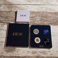 Set 4 pezzi distintivo/spilla