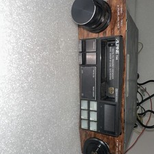 Lettore cassette autoradio Alpine vintage. Modello 7146 NON TESTATO