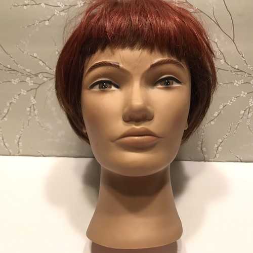 Manichino cosmetologia punto