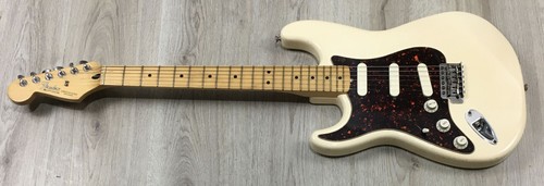 Fender standard stratocaster - fender,