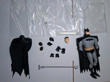Medicom MAFEX BATMAN #137 Le NUOVE AVVENTURE DI BATMAN serie animata 6 pollici USATO