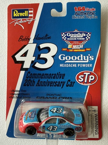 Revell nascar pressofuso - revell, 1/64