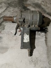 Rivettatrice Pneumatica usata