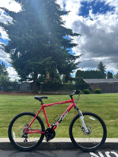 Fuji nevada mountain bike - fuji,