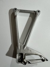 Piastra porta pedana grigia