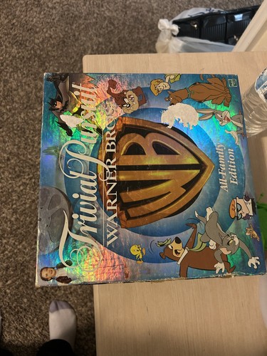 Trivial pursuit warner - pursuit, bros