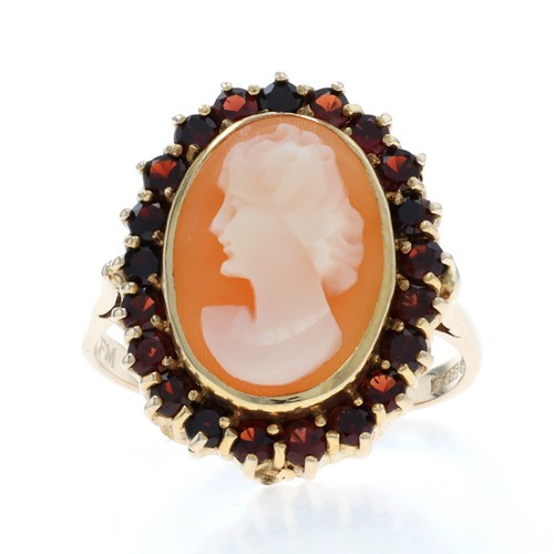 Oro giallo intagliato cover - giallo,