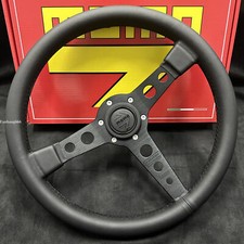 Volante sportivo MOMO