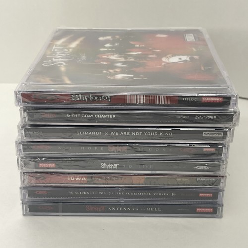 Lot eight sealed - lot,