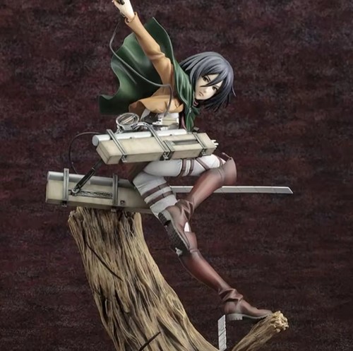 Attack titan anime - on,