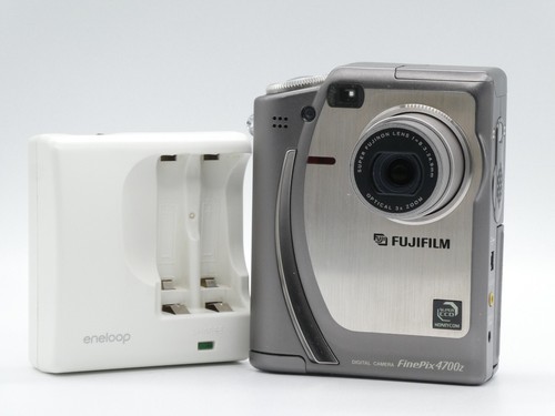 Fujifilm finepix 4700z limited - finepix,