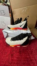 Scarpe sneakers Nike Lebron 16