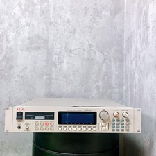Campionatore digitale AKAI