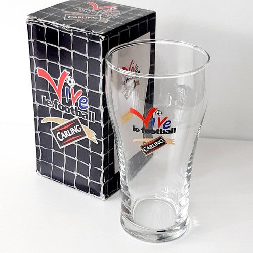 Carling vive football pint - vive,