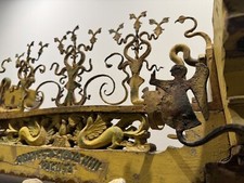 Cassa Di Fuso di carretto Siciliano. Legno e Ferro