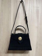 Yves Saint Laurent Saint