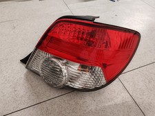 [USED] faro posteriore destro subaru impreza 2003 84201FE300