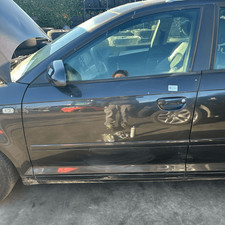 8P4831051A Porta ant. SX AUDI