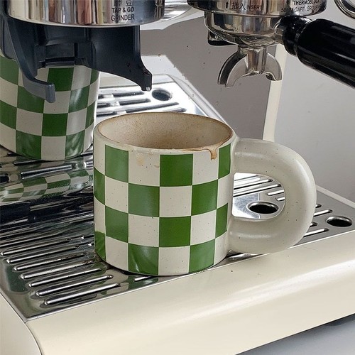 Tazza ceramica verde a - in,