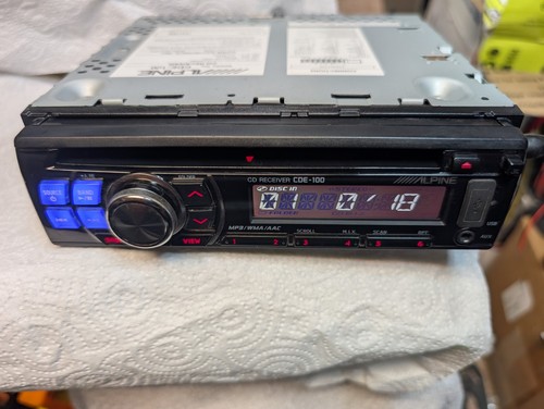 Alpine cde 100 player and - cd,