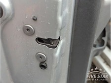 Serratura porta anteriore