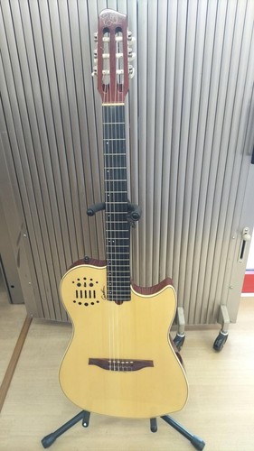Godin multiac nylon elegat - multiac,