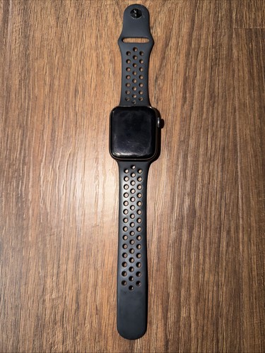 Apple watch series nike 44mm - 6,
