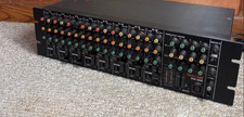 TASCAM MM-200 Mixer linea