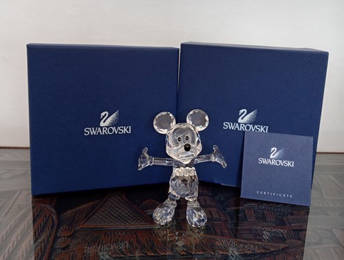 Vetrina swarovski disney - vetrina,