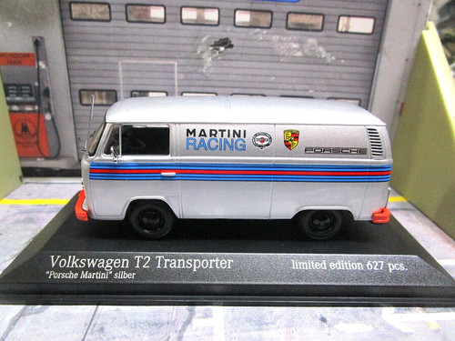 Volkswagen bus t2 - vw,