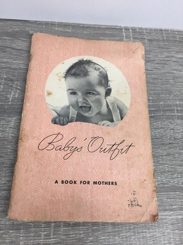 Baby outfit f - by, earnshaw