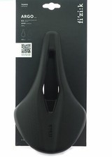 Sella bici da strada Fizik