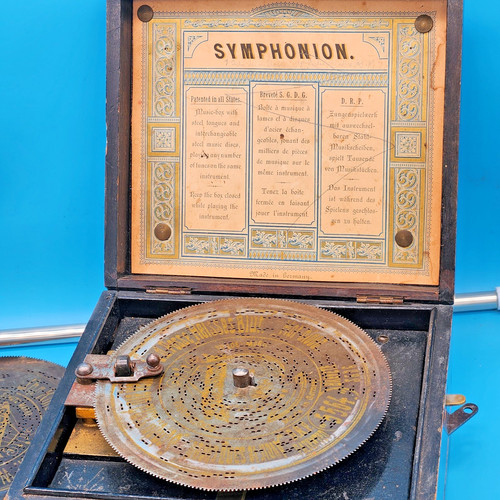 Sinfonia storica con vari - con,