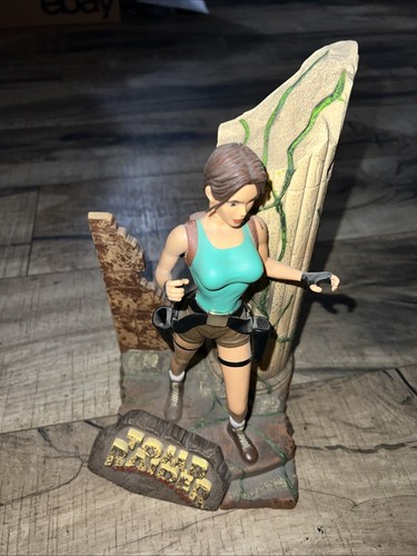 Statua lara croft tomb raider - statua,