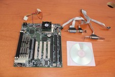 PC VINTAGE - QDI P5I430TX