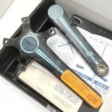 Set braccio pedivella carbonio