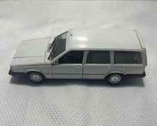 Volvo 740 GLE Station Wagon Tonka Polistil 1/25 Bianco 02217 - 02209 Italia