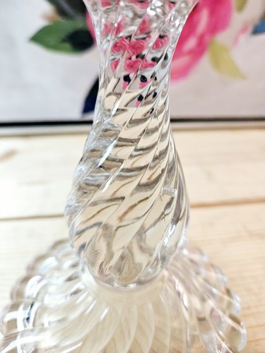 Candelabro trasparente ritorto