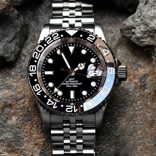 Orologio classico nero