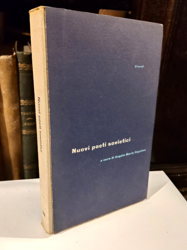 Nuovi poeti sovietici cura - sovietici,