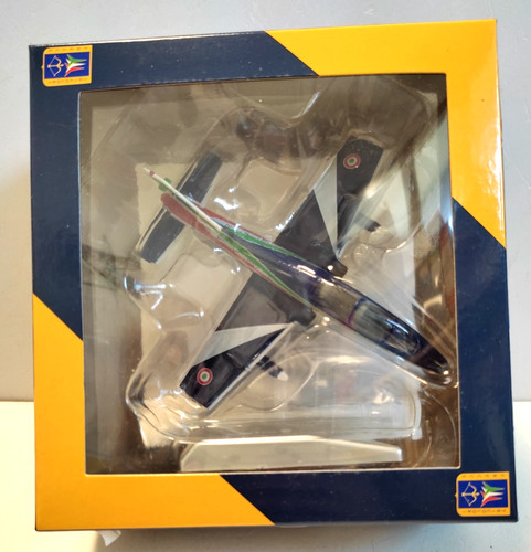 Italeri 100 aereo - italeri, mb