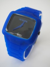 Orologio Nixon The Rubber Player blu nuovo senza etichette