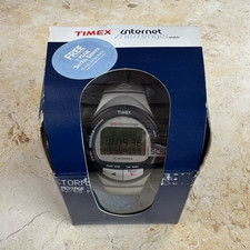 Orologio da polso digitale al