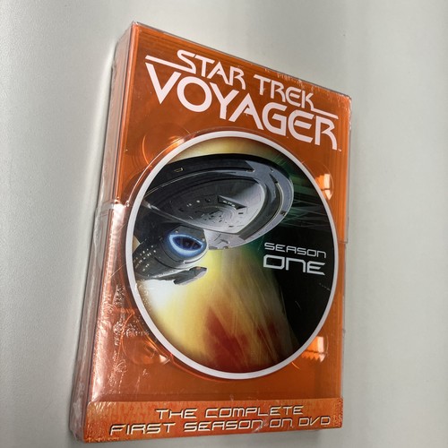 Star trek voyager season - trek, 1