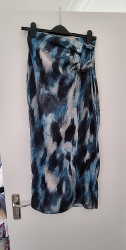 Gonna nuova con etichette - , zara