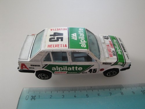 Burago alfa romeo giulietta - romeo,