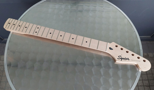 Fender squier stratocaster - squier,