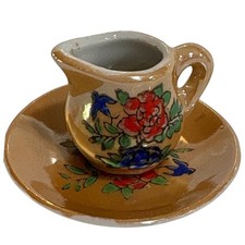 Set crema e piattino vintage