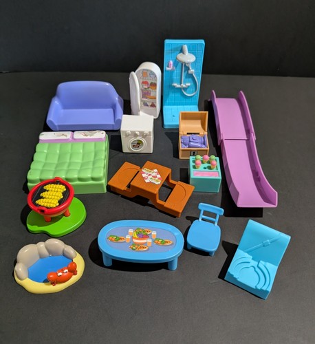 Peppa pig dollhouse and camper - peppa,
