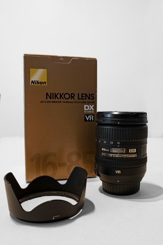 Nikon dx nikkor 16 85 - nikon,